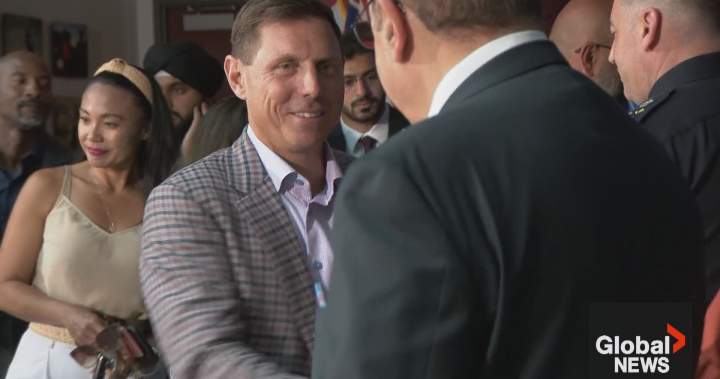 isaaccallan's tweet card. Kanwarjyot Singh Manoria was arrested on Tuesday and charged with uttering threats to cause death or bodily harm to Brampton Mayor Patrick Brown.