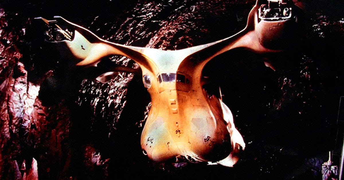 donkaye's tweet card. Before 'Avatar,' before 'Aliens,' and before even 'Piranha II,' the legendary director cut his teeth on a forgotten B-movie.