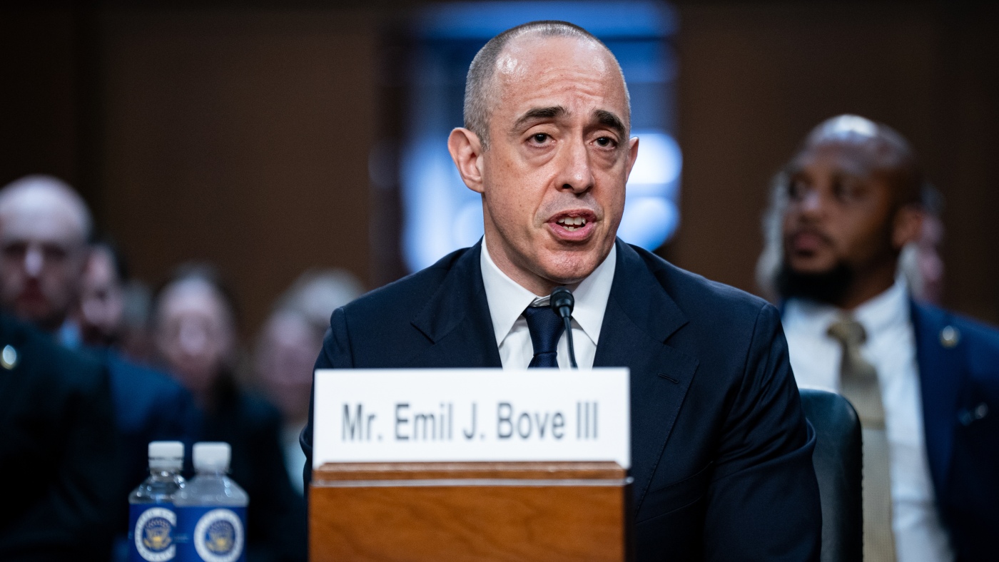 CBoomerVazquez's tweet card. Bove's nomination to the 3rd Circuit Court of Appeals now moves to the full Senate. Scores of former DOJ lawyers and retired judges say they fear his loyalty to Trump would carry over onto the bench.