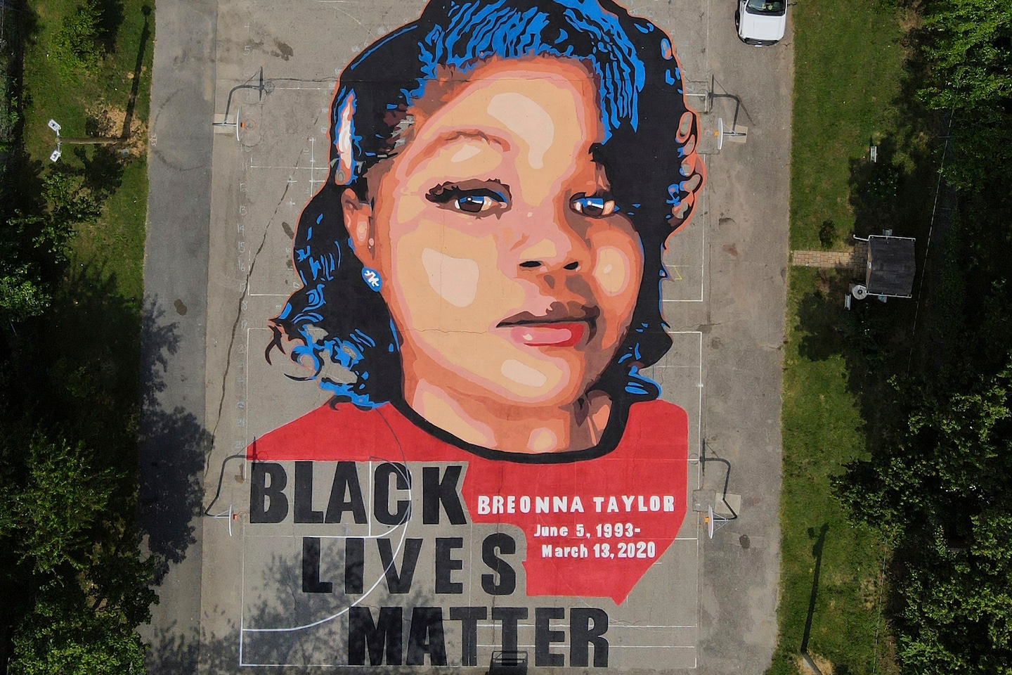 jeremyrroebuck's tweet card. In November, a federal jury found officer Brett Hankison guilty of violating Taylor’s civil rights during a March 2020 police raid in which she was fatally shot.