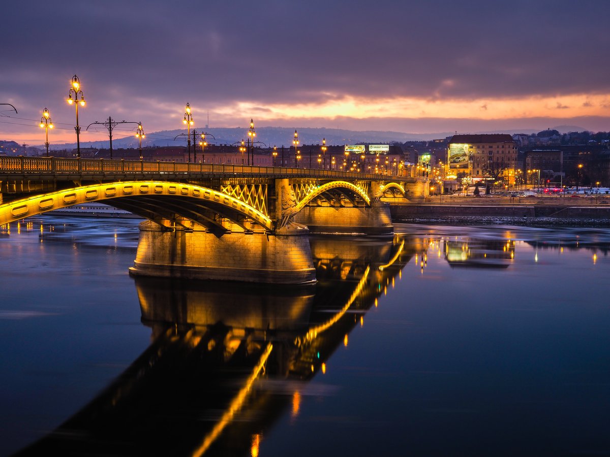 A_SHEKH0VTS0V's tweet card. Despite mounting evidence of systemic corruption and abuse of EU funds, the European Commission continues to transfer billions to Hungary. Concrete action is needed to ensure that EU funds serve the...