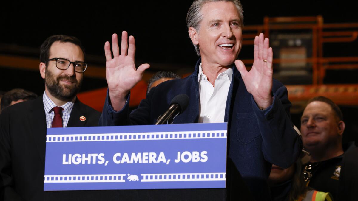 RFaughnder's tweet card. Soundstages are looking for ways to drum up business amid the Hollywood cooldown.