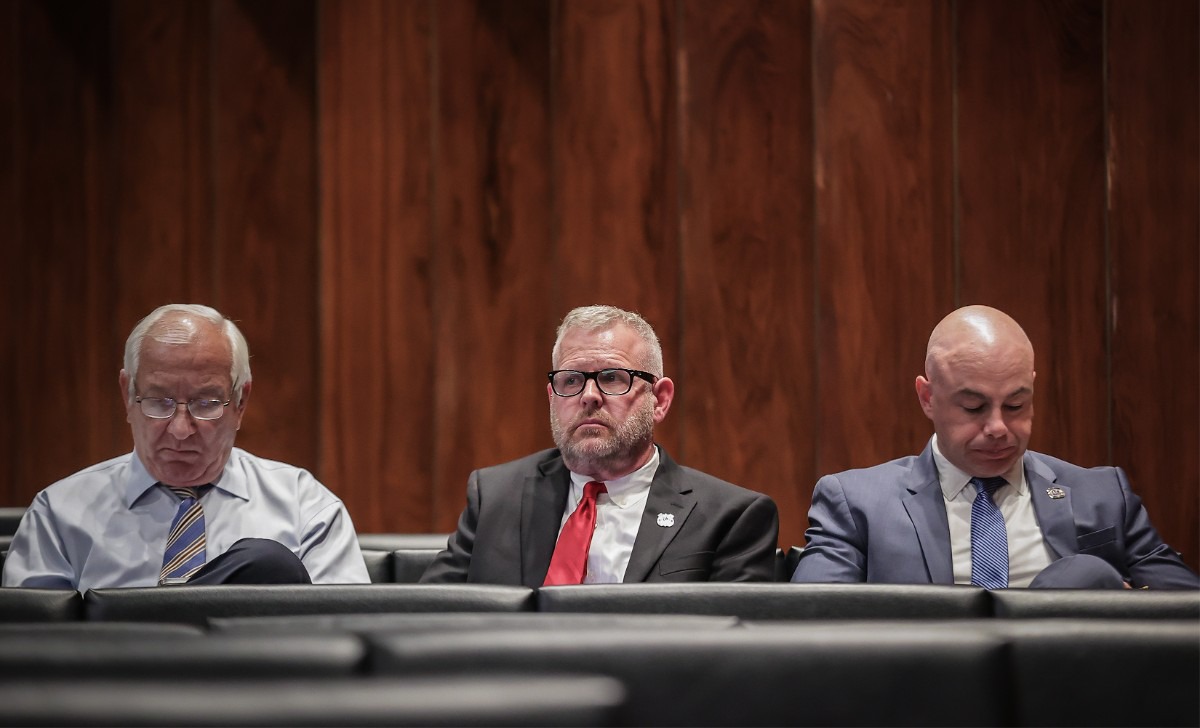samhardiman's tweet card. The Memphis Fire Fighters Association has sued the City of Memphis and Memphis City Council over reneging the union’s planned 5% raise for the current fiscal year. 