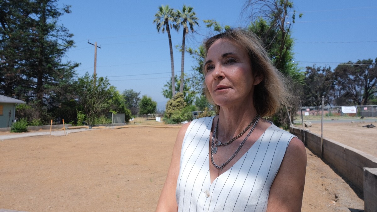 evictionlab's tweet card. Borrowers who lost homes tell LAist their banks are not following the rules of a state mortgage relief program. Some have been told they could face…