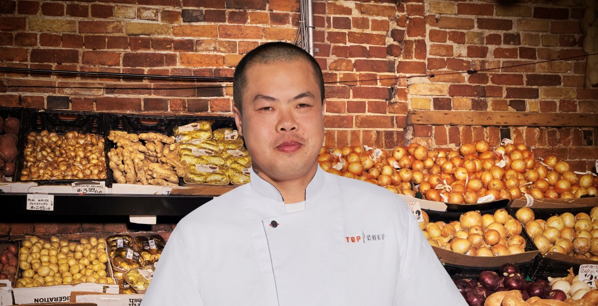 EaterCarolinas's tweet card. Shuai Wang discusses his fans, friendship bracelets, and how he handles criticism