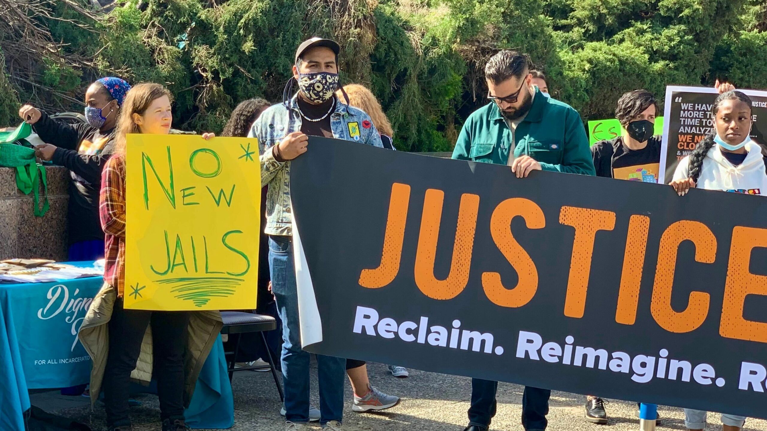 LAPublicPress's tweet card. Measure J has already pumped $700 million into housing and mental health programs across LA County. But a drafting oversight threatens to kill the police reform measure in 2028, prompting an emerge...