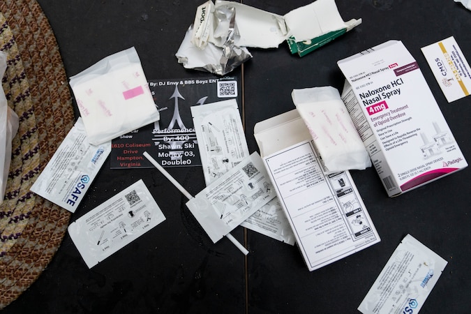 justin_fenton's tweet card. A federal testing program found the synthetic opioid fentanyl mixed with other new drugs may be to blame for the mass overdose in Baltimore.