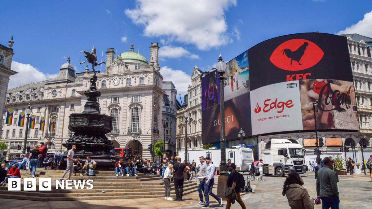 APPGCW's tweet card. Regent Street St James's would be pedestrianised under the plans from The Crown Estate and council.