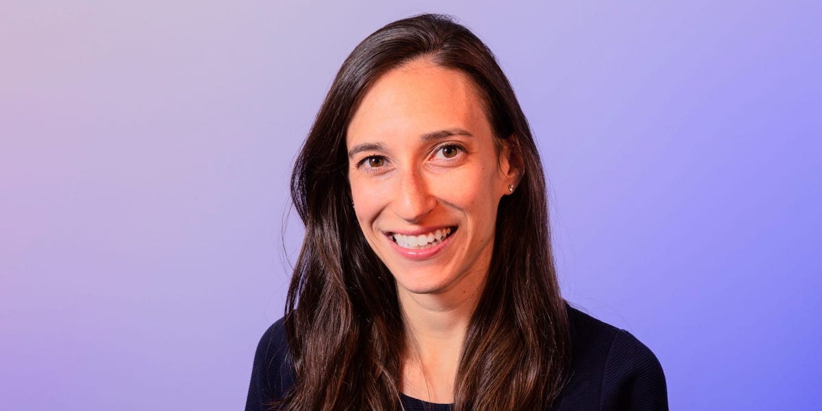 BIPressRoom's tweet card. Julie Zeveloff West has been promoted to Director of Editorial Product Strategy. In this crucial role, Julie will direct newsroom innovation.
