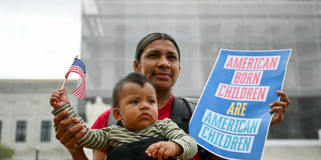 SEIU_Saenz's tweet card. The judge also granted the case class-action status after the Supreme Court limited judges' ability to block orders nationwide through other means.