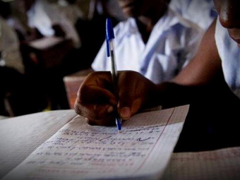 StanysBujakera's tweet card. Le Bureau de coordination des affaires humanitaires (OCHA) alerte sur la dégradation générale du système éducatif et la protection des civils dans l’est de la République Démocratique du Congo,...