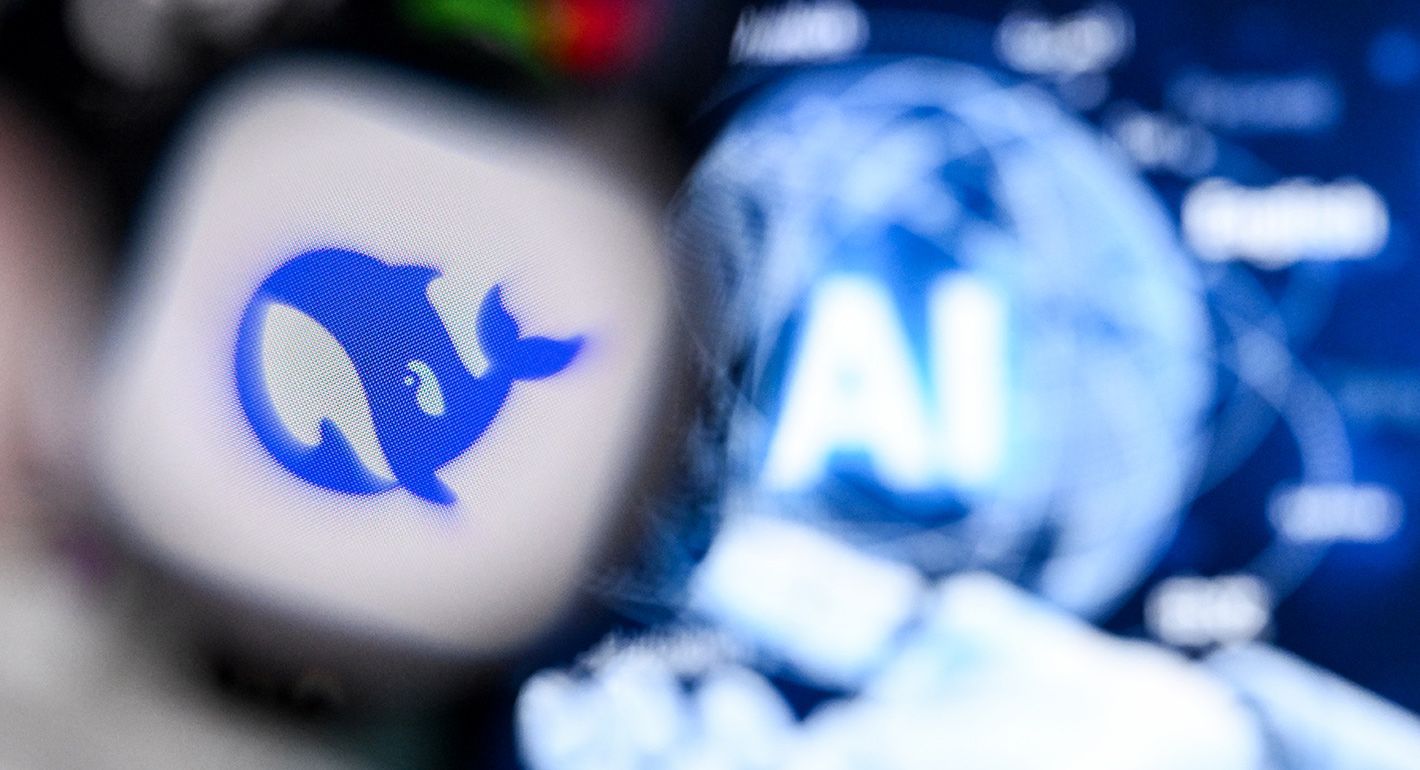 CarnegieEndow's tweet card. The competing imperatives of control and growth have shaped Chinese AI policy since top leadership began paying close attention to AI in 2017, evolving cyclically with China’s self-perception of its...