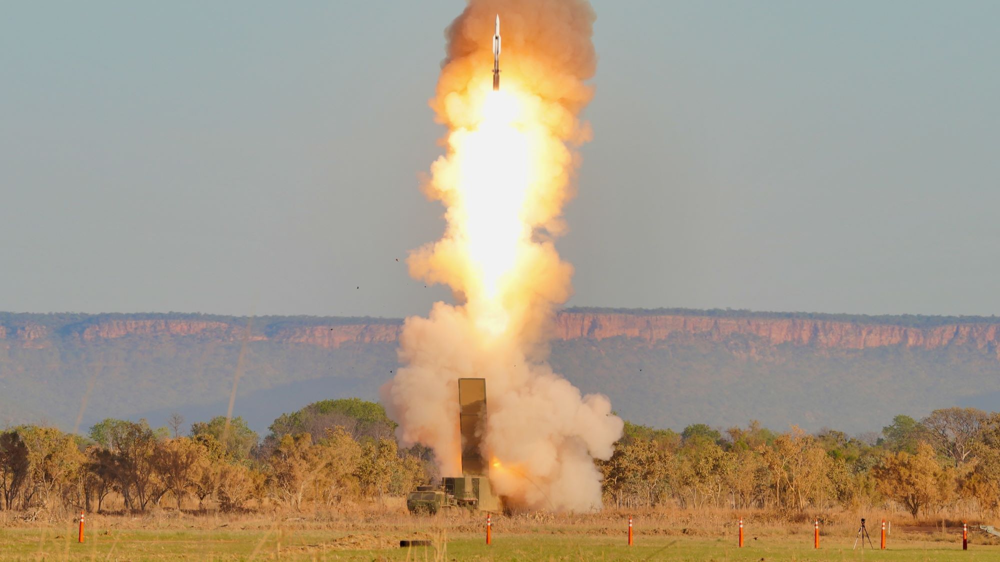 TheAviationist's tweet card. The U.S. Army’s 3rd Multi-Domain Task Force conducted in the opening days of Exercise Talisman Sabre 2025 the first Mid-Range Capability live fire