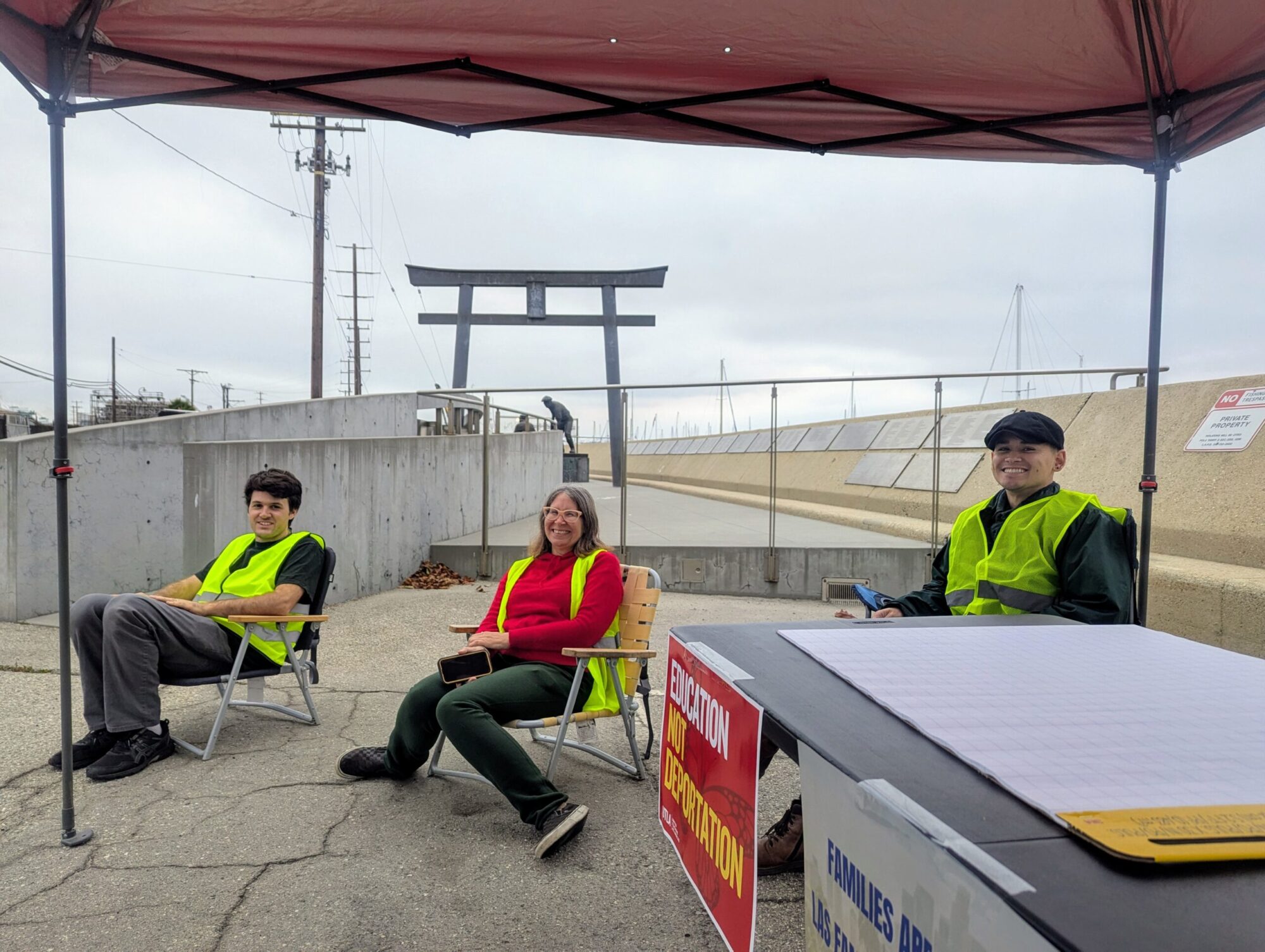 LAPublicPress's tweet card. The same federal facility that detained Japanese Americans in 1942 is now the staging ground for immigration raids across Los Angeles. One San Pedro resident documents what he's seen—and why history...
