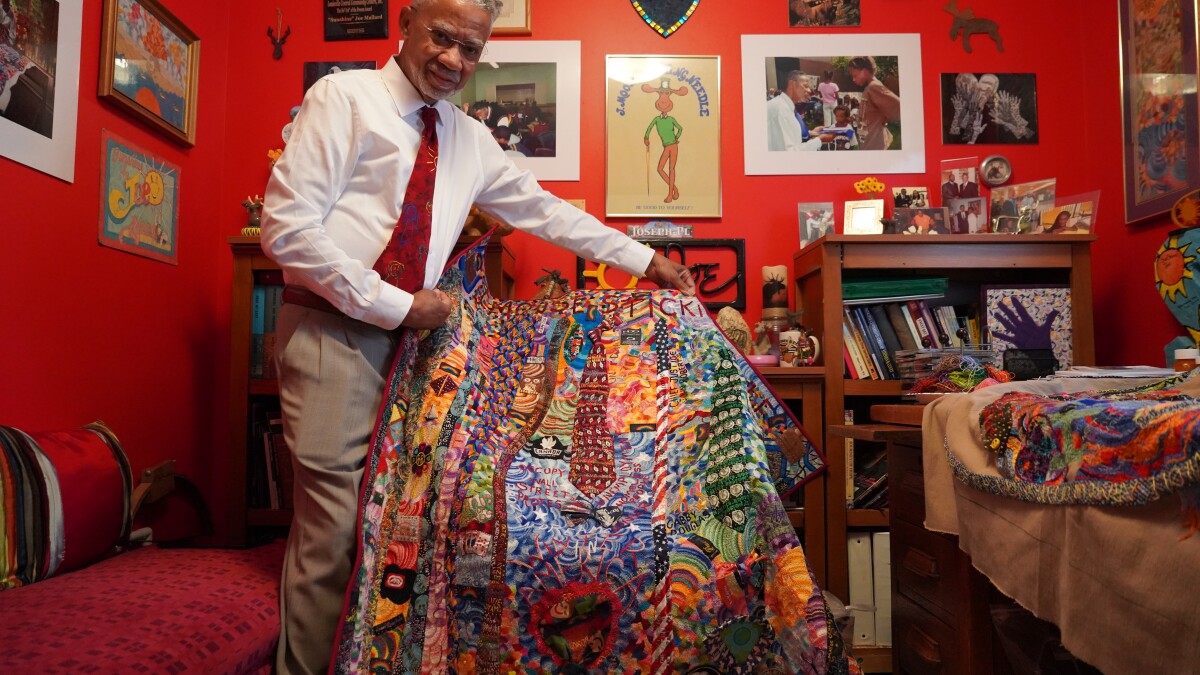wkms's tweet card. Fiber artist “Sunshine” Joe Mallard grew up watching his great-great-grandmother quilt. Now a quilt of his own is part of the permanent collection at the Obama Presidential Center Museum.