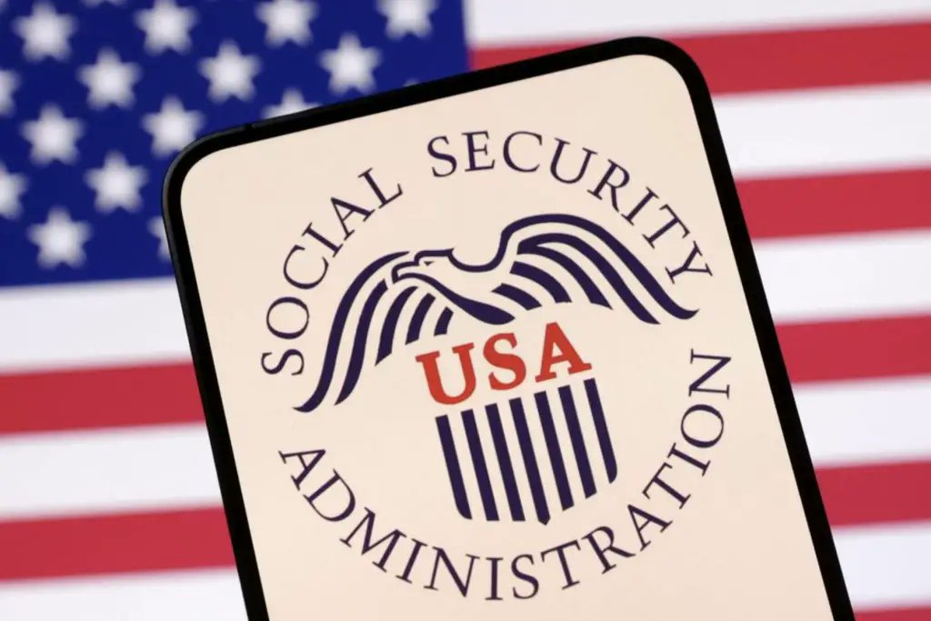 Conservalb's tweet card. The Department of Government Efficiency (DOGE), a Trump-era project that was previously led by Elon Musk, has been temporarily given