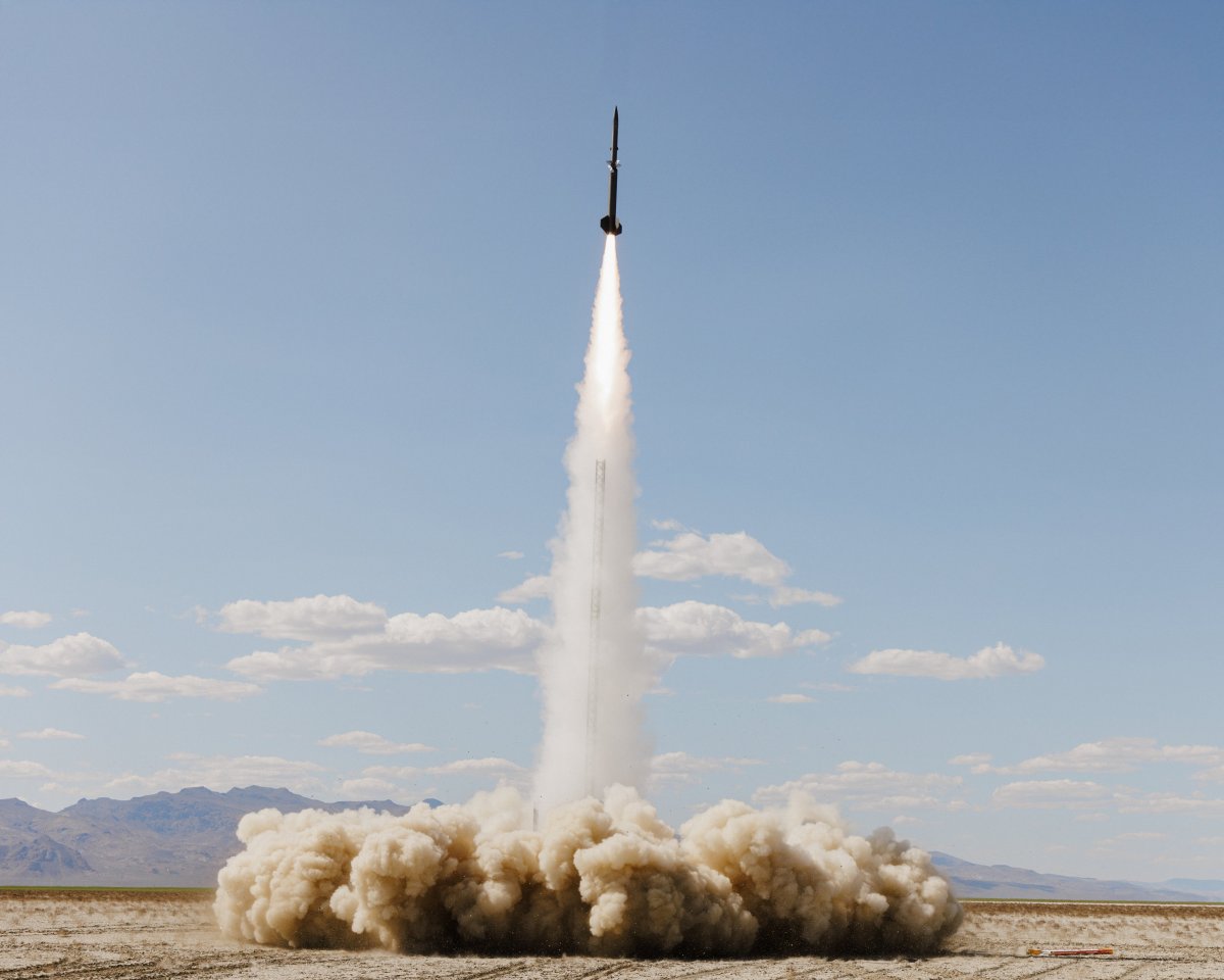 SilentVentures's tweet card. A hypersonics weapon startup is lining up a massive new funding round to scale its business with the U.S Department of Defense.