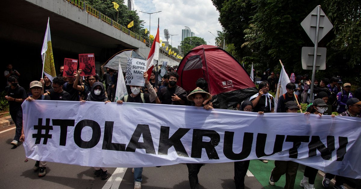 KontraSupdates's tweet card. Indonesia: Civic space regresses with targeting of activists, brutal crackdown on protests and...