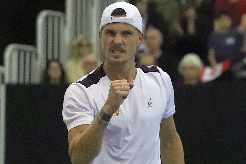 Ubitennis's tweet card. Tennis - ATP | L'ungherese Fucsovics fatica contro il 19enne austriaco Schwaerzler