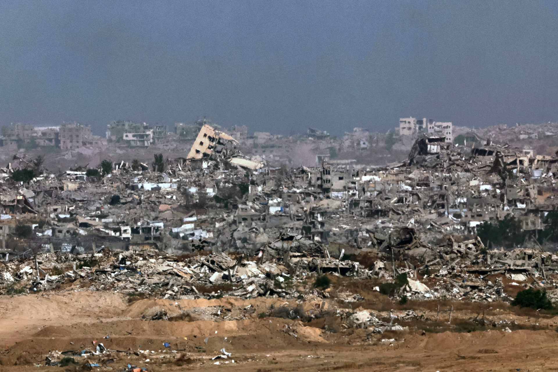 MGLattimer's tweet card. Israel’s offensive in Gaza aims for permanent control and population dispersal, violating international law and Palestinian self-determination. It is illegal in its entirety.