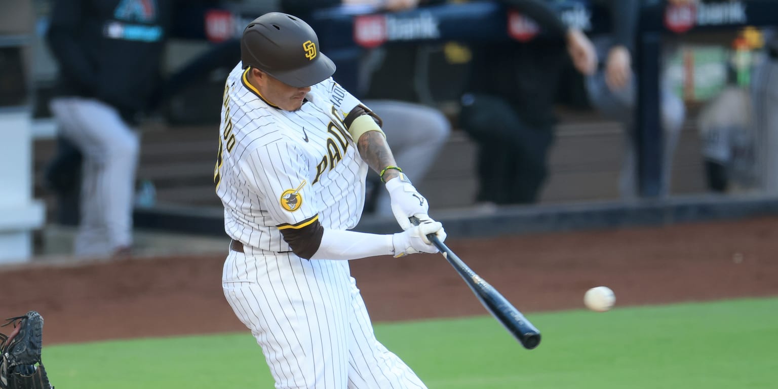 AJCassavell's tweet card. This story was excerpted from AJ Cassavell’s Padres Beat newsletter and has been updated following Machado's 2,000th hit. To read the full newsletter, click here. And subscribe to get it regularly in...