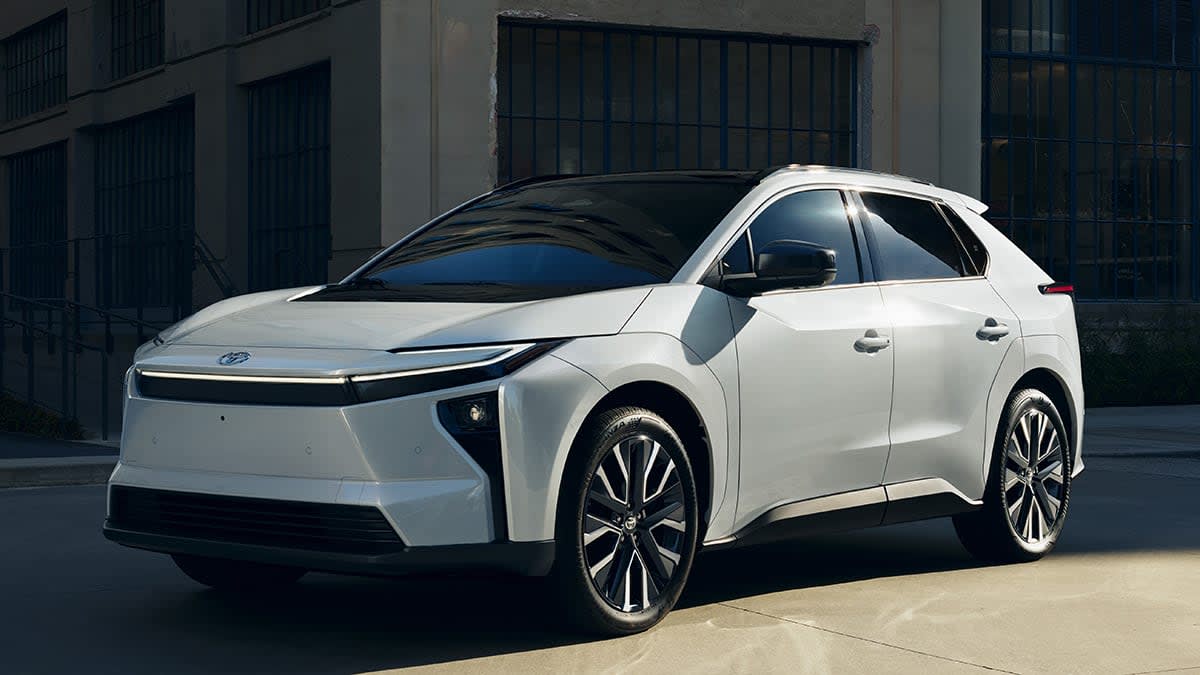 JeffSBartlett's tweet card. CR previews the updated 2026 Toyota bZ electric SUV, detailing changes to power, range, interior, infotainment, and the new Woodland version.