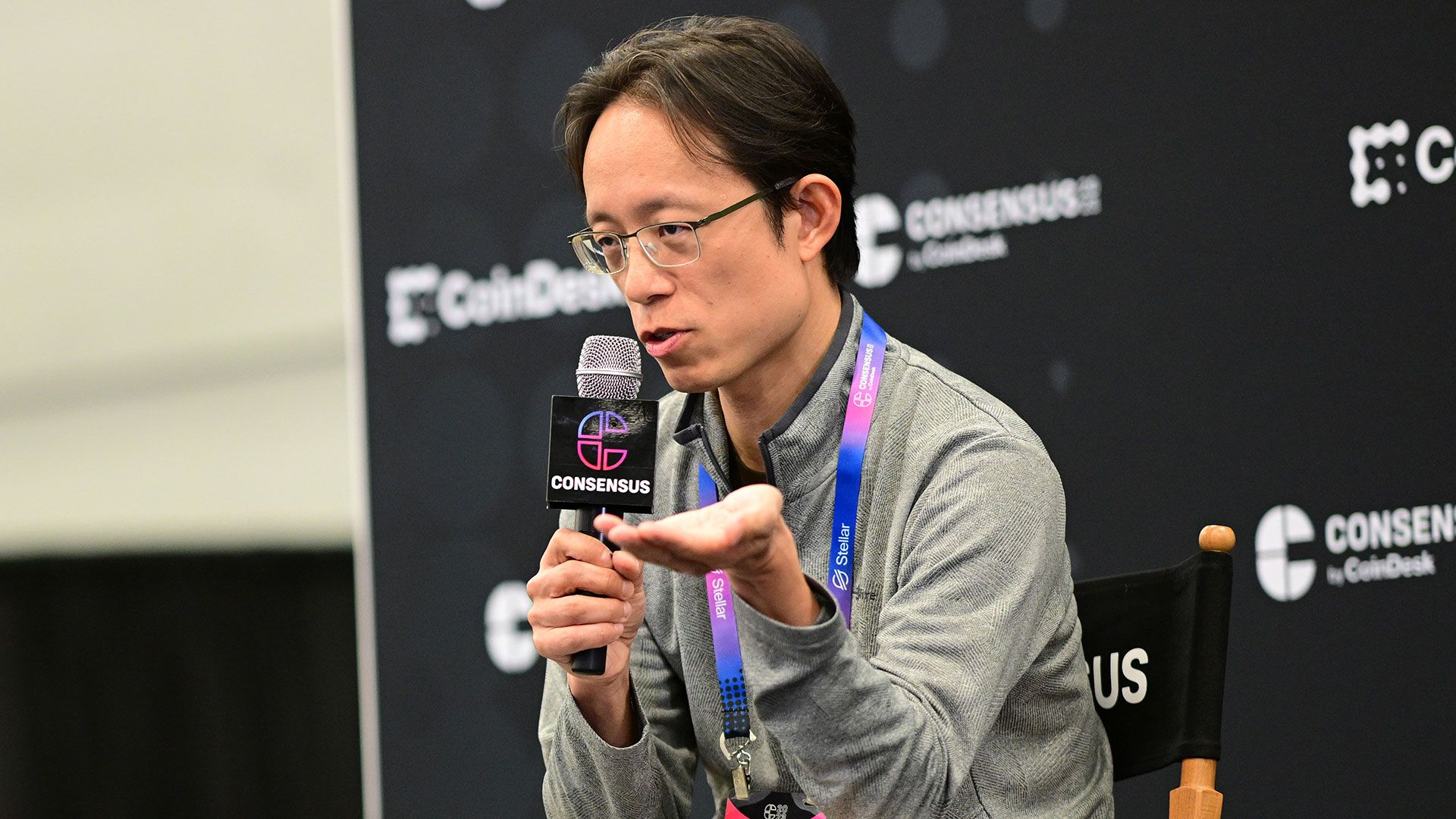 animocabrands's tweet card. Animoca's latest research outlines why firms are adding altcoins like ETH and SOL to treasuries amid Bitcoin-led trend.