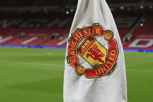 UtdDistrict's tweet card. Arsenal’s impending signing of Viktor Gyokeres has reopened the transfer race for another long-term United target.