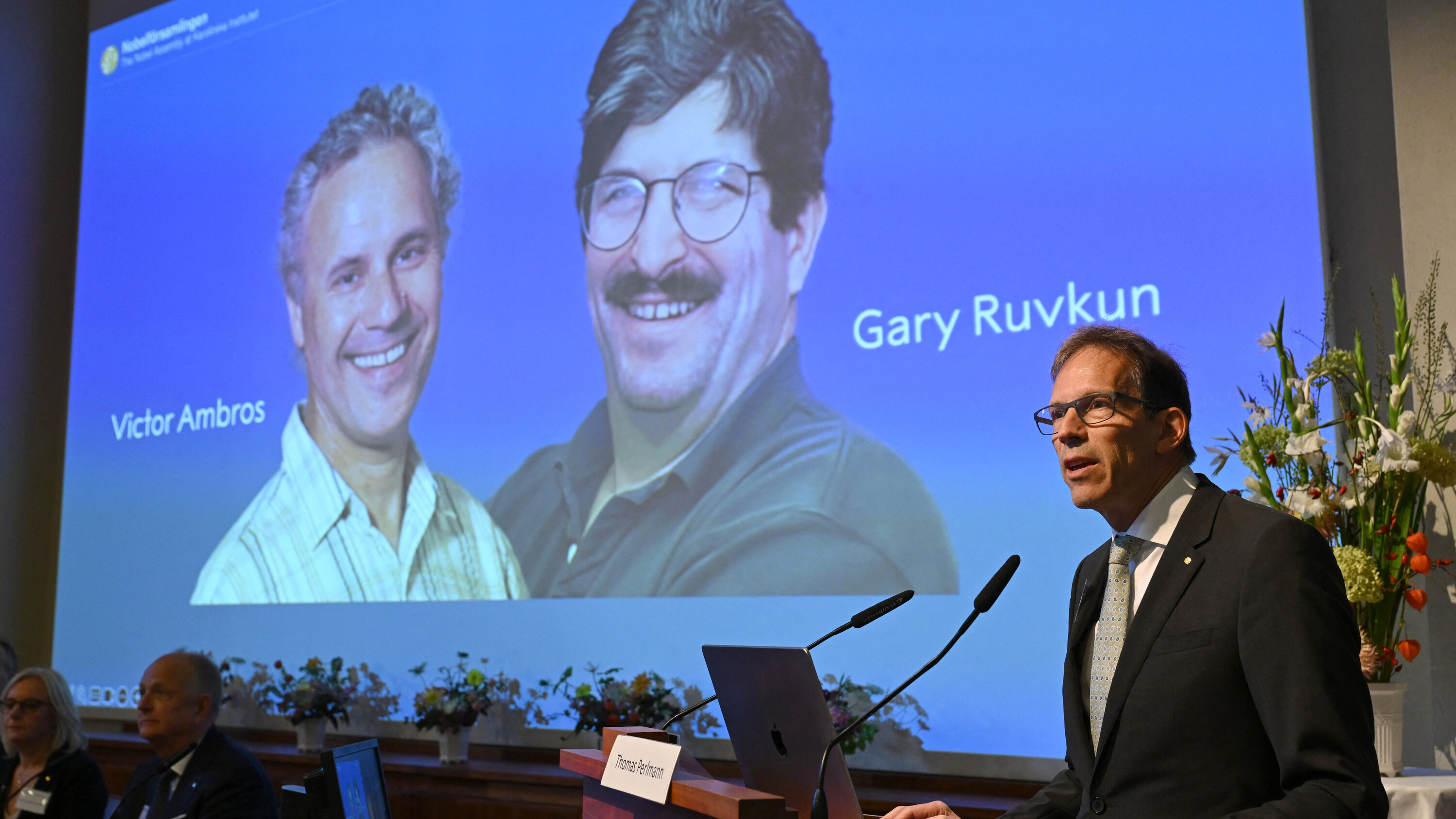MWalkerMDPhD's tweet card. The prize was awarded to Victor Ambros and Gary Ruvkun for their discovery of microRNA, which helps determine how cells develop and function.