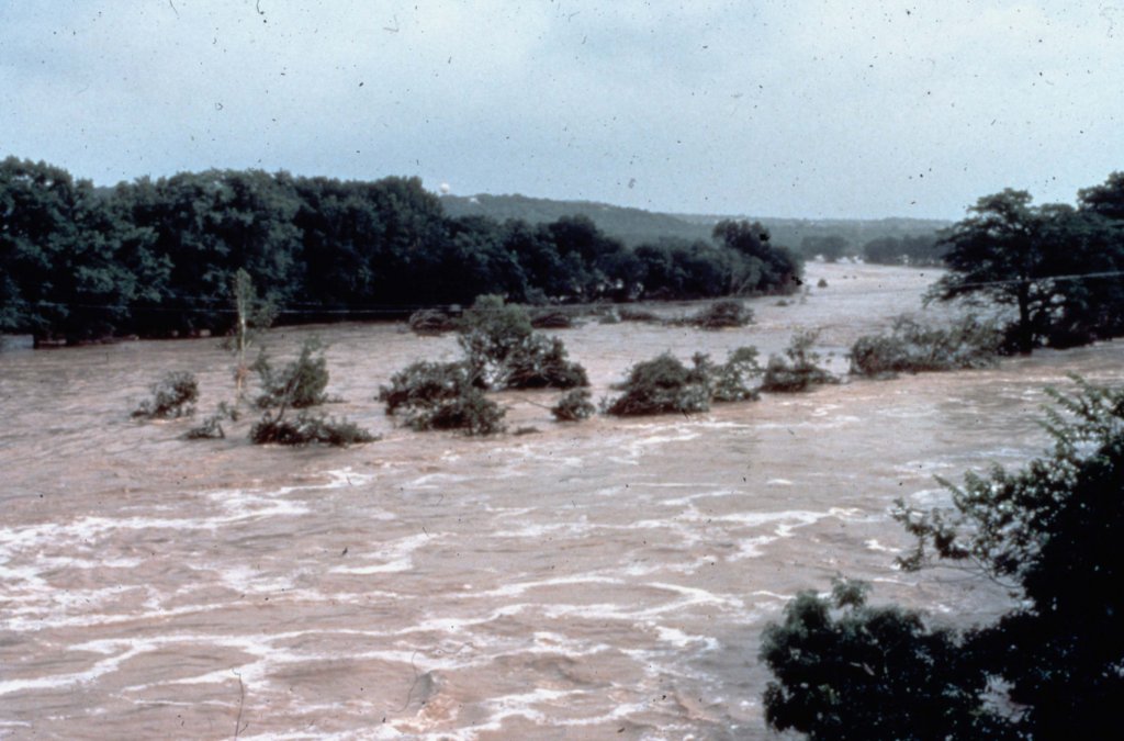 BrianKarem's tweet card. The recent disaster has some thinking back to a similar tragedy almost 40 years ago that occurred in the same month and nearly the same place.