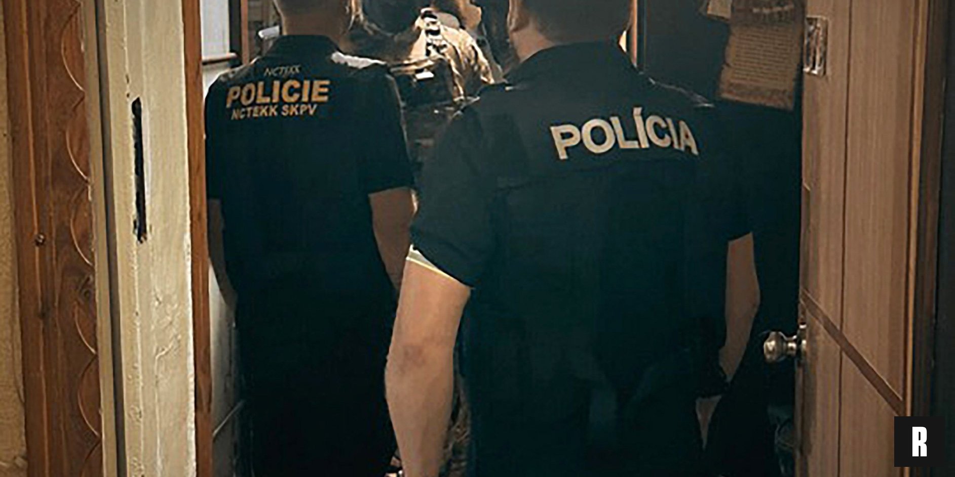 FTrojan's tweet card. Proč Ficův kabinet kryl ruskou stopu a zaútočil na českou tajnou službu
