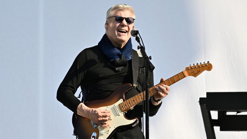 EnvDefenseFund's tweet card. Classic rocker Steve Miller has canceled his U.S. tour because he said severe weather including extreme heat and unpredictable flooding poses a danger to his band, its fans and crew.