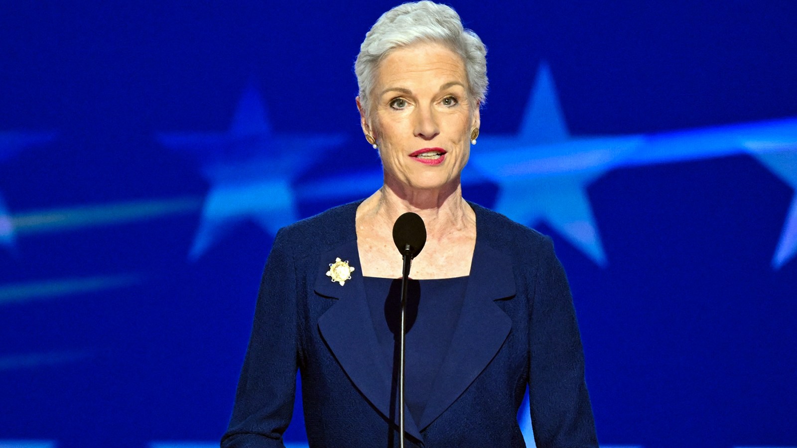 CecileRichards's tweet card. The advocate for reproductive freedom writes, “One day our children and grandchildren may ask us: When it was all on the line, what did you do?”