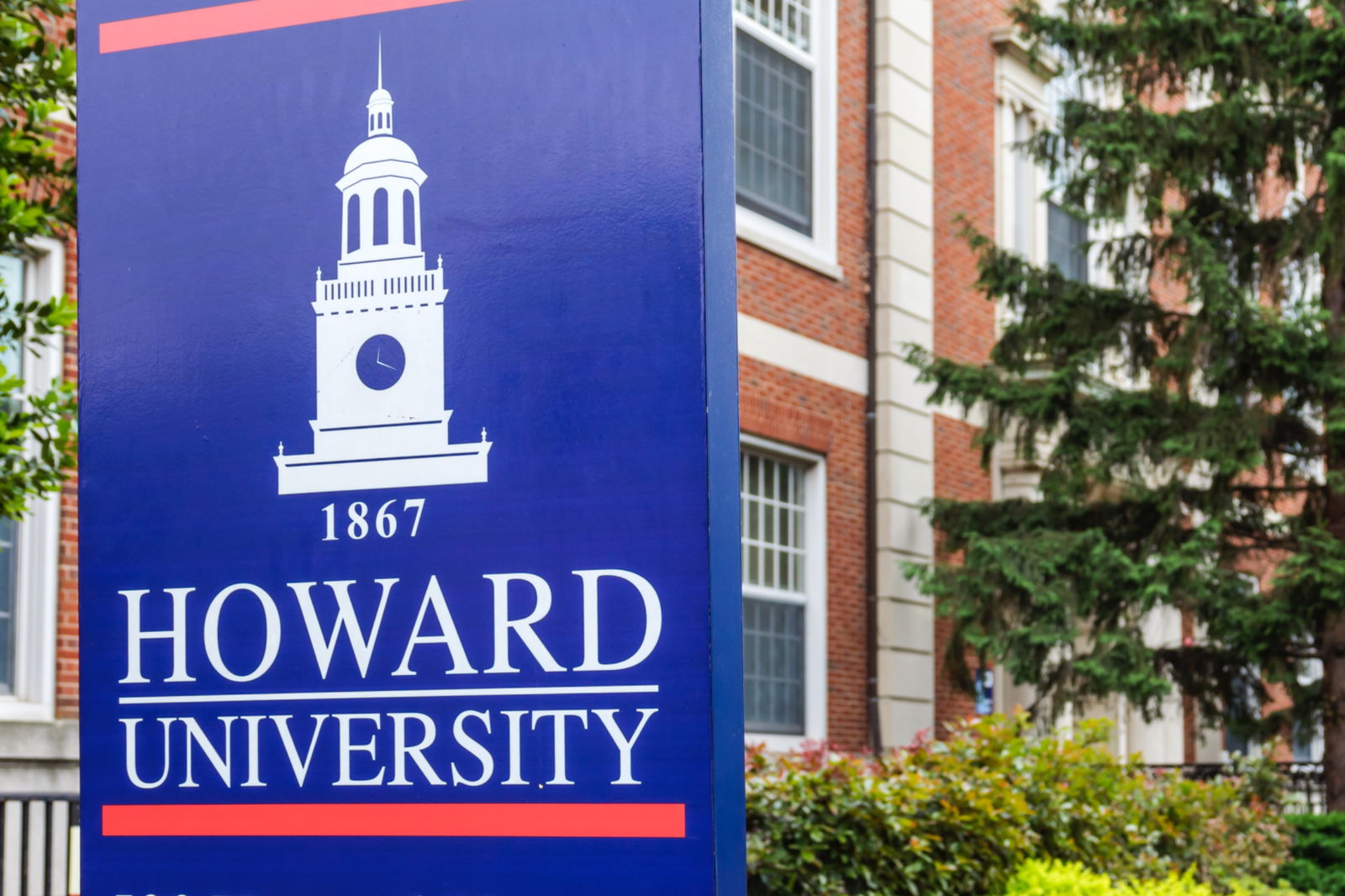 blackenterprise's tweet card. Howard University School of Business has a lofty goal: Become a major player in positioning graduates in the lucrative financial industry.