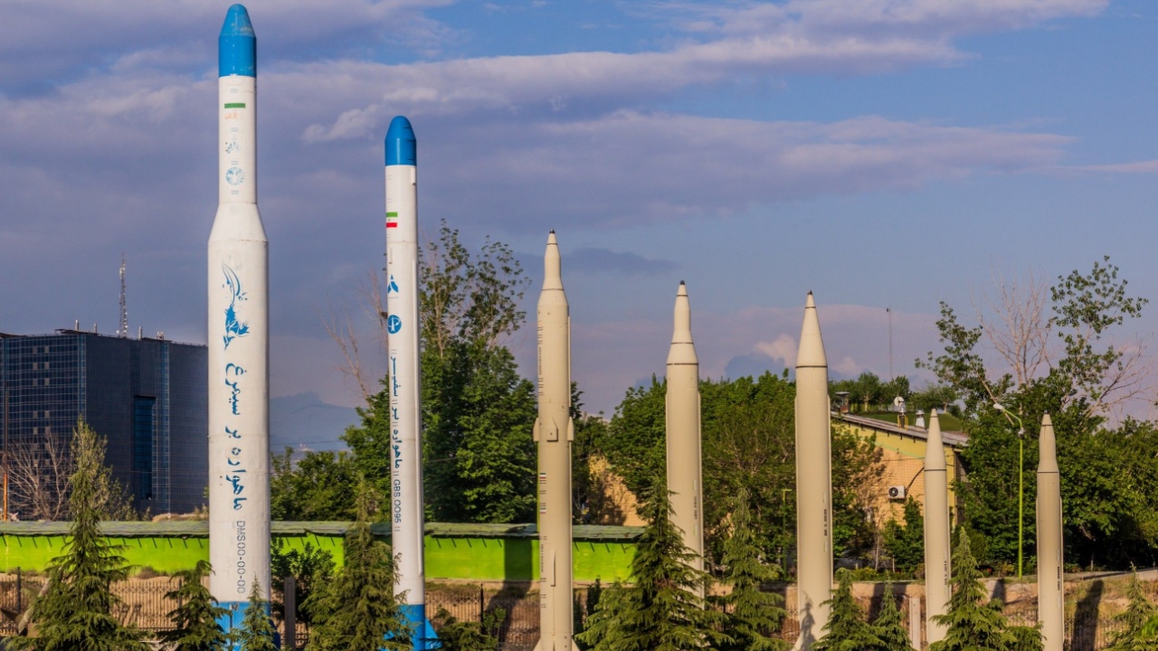 TheNatlInterest's tweet card. Without a deal on its nuclear program with the United States, Iran is likely to rush toward weaponization.