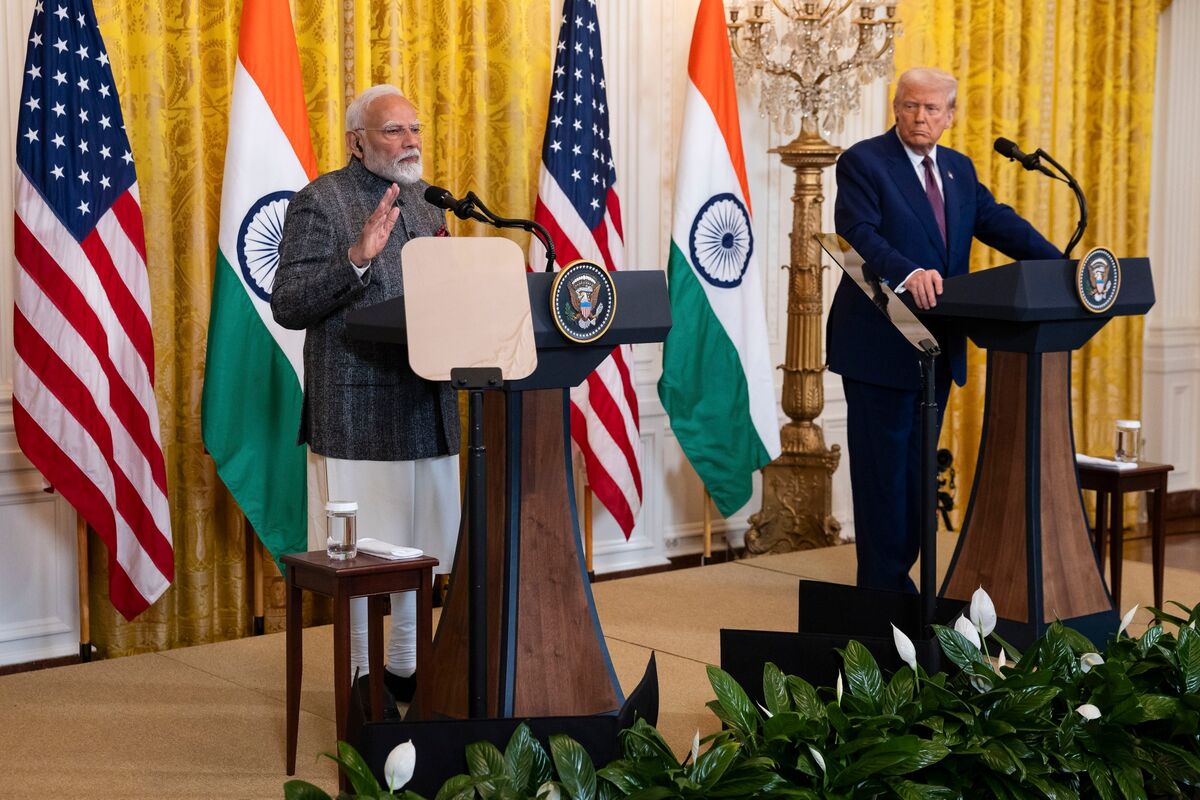DanielPFlatley's tweet card. The US is working toward an interim trade deal with India that may reduce its proposed tariffs to below 20%, people familiar with the matter said, putting the South Asian nation in a favorable...