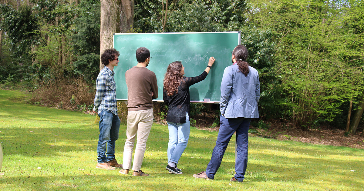 SimonsFdn's tweet card. Nestled in a 25-acre woodland outside Paris, the illustrious Institut des Hautes Études Scientifiques (IHES) offers idyllic spaces for mathematicians and theoretical physicists to work, dine and meet.