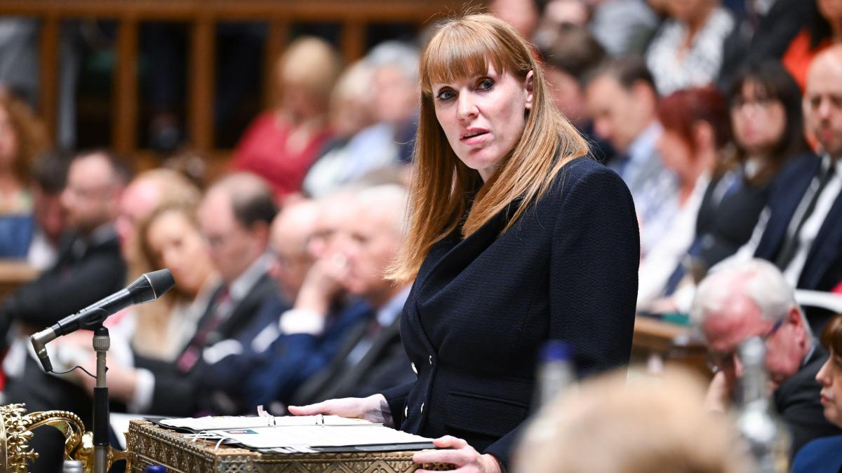 Geri_E_L_Scott's tweet card. Richard Sloggett, a former adviser to Matt Hancock, said Wes Streeting was being ‘boxed in’ by Rayner and her ‘problematic’ Employment Rights Bill
