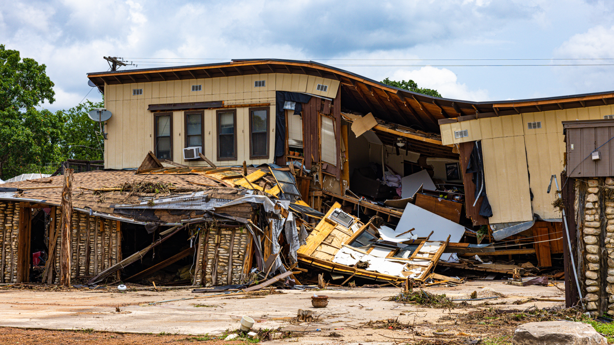 RobMajteles's tweet card. Discover how climate adaptation strategies are crucial in today's world facing catastrophic weather events and insurance challenges.