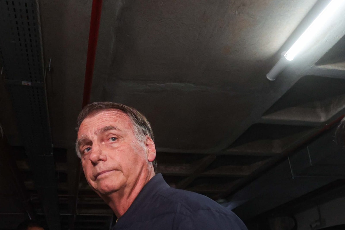 PauloCappelli_'s tweet card. Ex-presidente Jair Bolsonaro protocola no STF, nesta terça-feira (22/7), esclarecimento solicitado pelo ministro Alexandre de Moraes