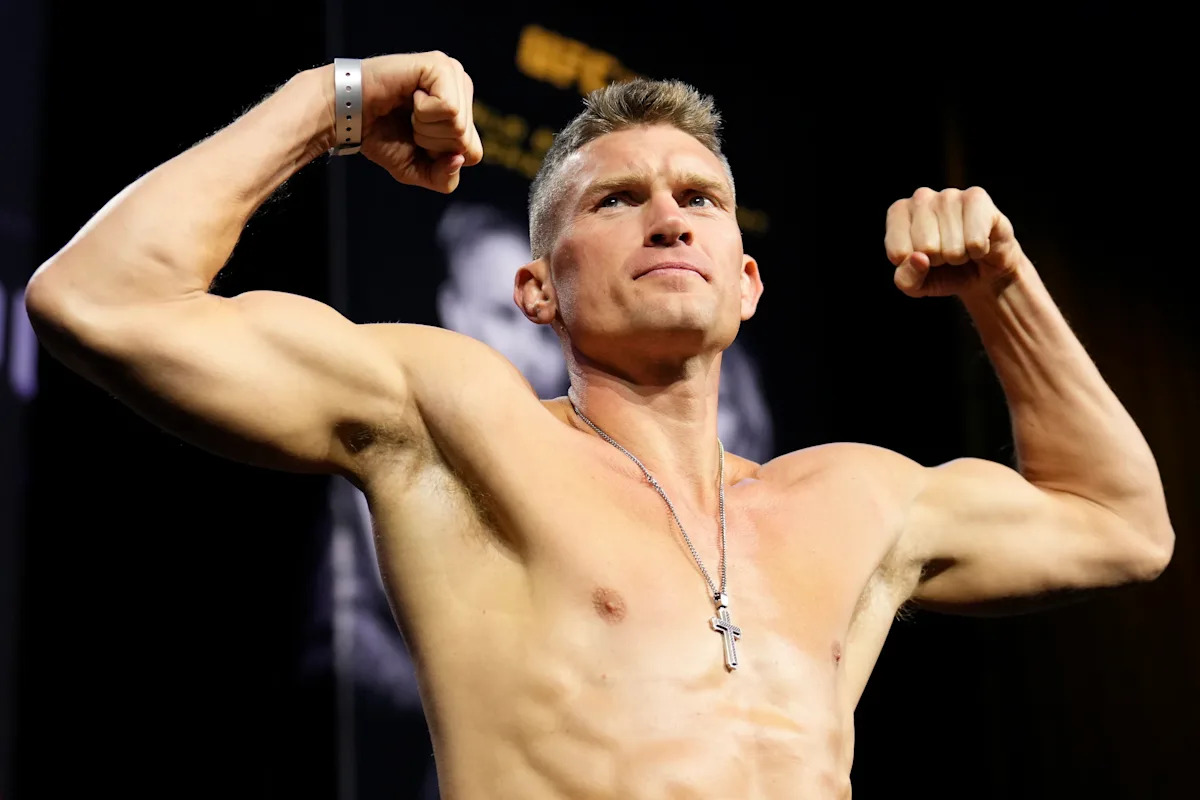 ChuckMindenhall's tweet card. Stephen Thompson enters his UFC Nasvhille bout on Saturday as the oldest fighter on the UFC roster, but he's not done yet.