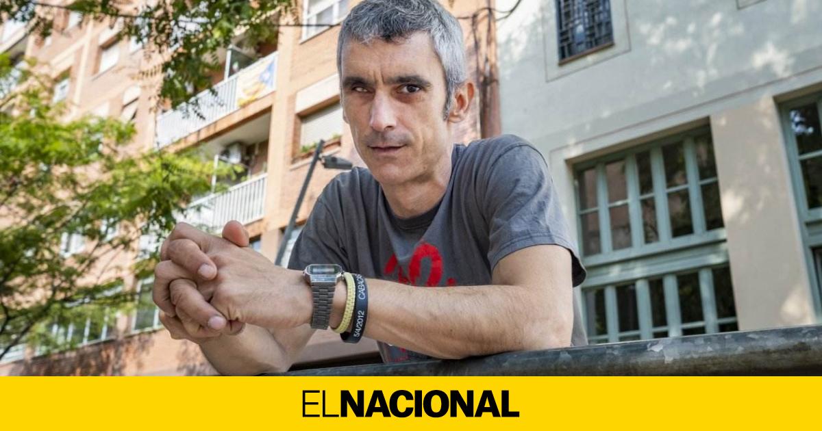 FrontRoger's tweet card. La fiscal sosté que l'escopeter va disparar i 'no podia desobeir-la perquè no era una ordre manifestament il·legal'