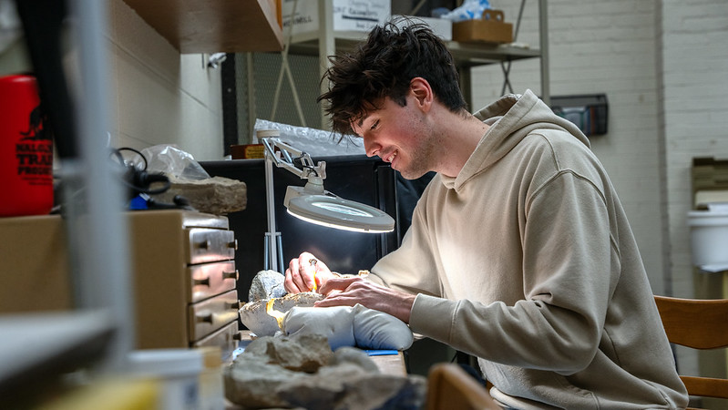 uwoshkosh's tweet card. UW-Oshkosh senior Jonah Habeck of Fond du Lac spent 10 weeks during summer 2024 as a research intern at NASA's Marshall Space Flight Center in Huntsville, Alabama.