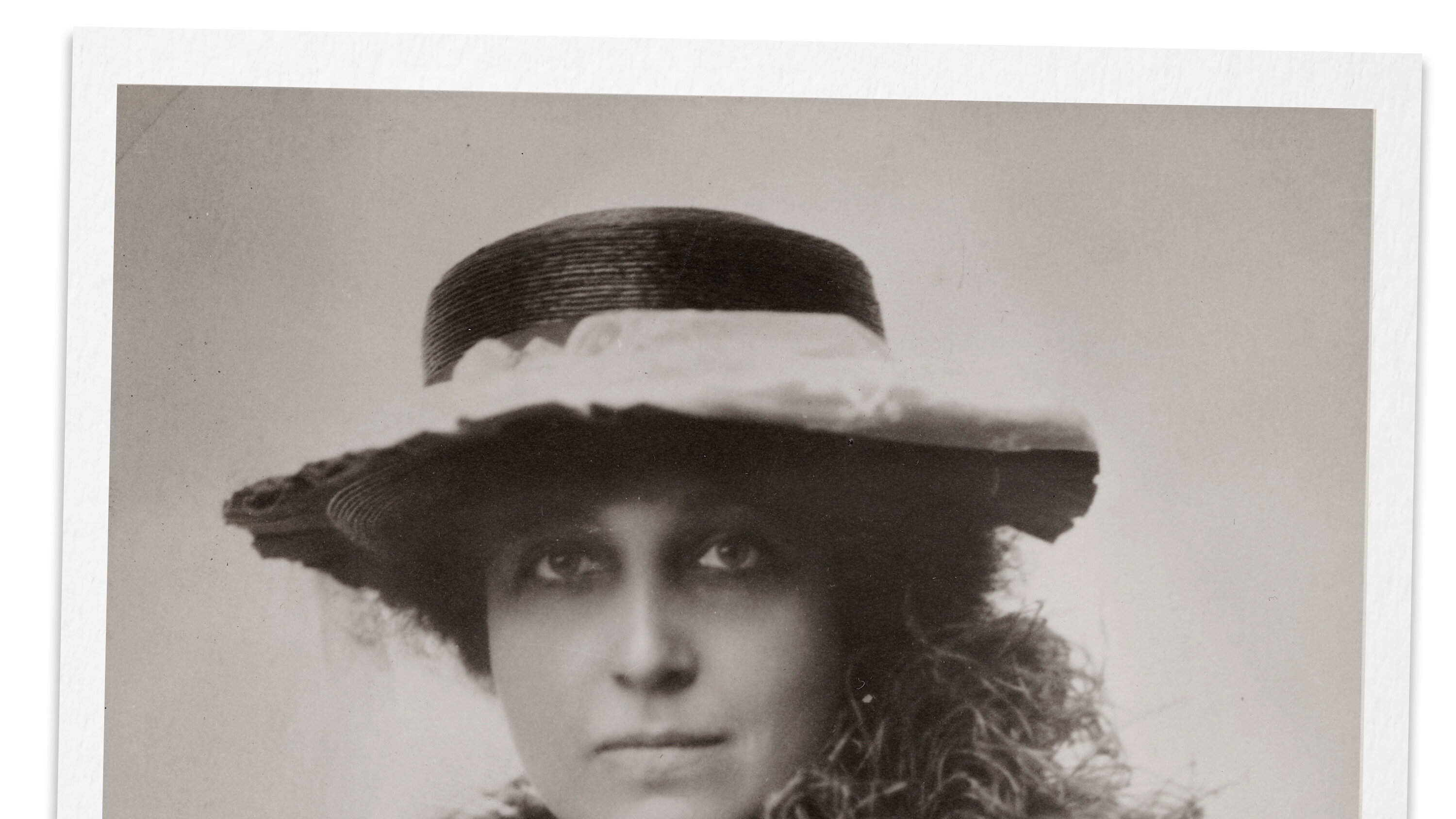 NYTHealth's tweet card. She used her wealth strategically to expand opportunities for women, underwriting the development of the pill and supporting the suffrage movement.