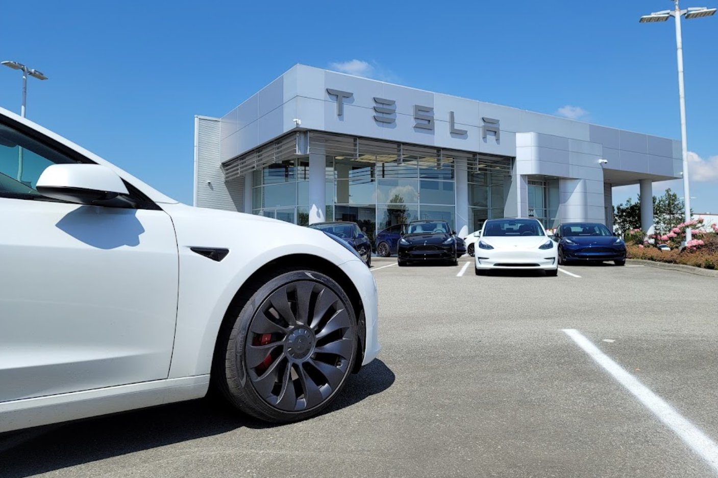 DriveTeslaca's tweet card. Tesla has reached a settlement with the state of Louisiana, ending what has been a multi-year legal battle over the state’s ban on direct vehicle sales. The settlement, disclosed in a dismissal...