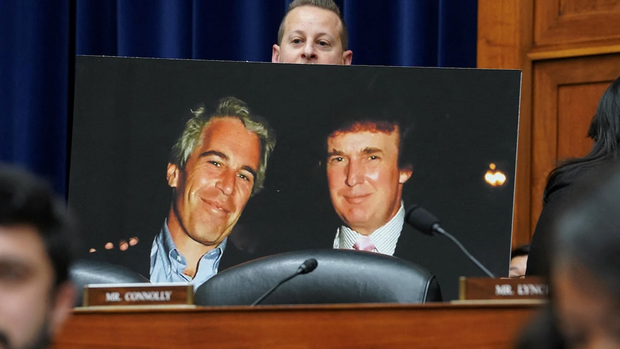 FPlourdeQc's tweet card. Donald Trump n'a jamais promis de tout dévoiler sur l'affaire Epstein; pourquoi ses partisans croient-ils que oui?