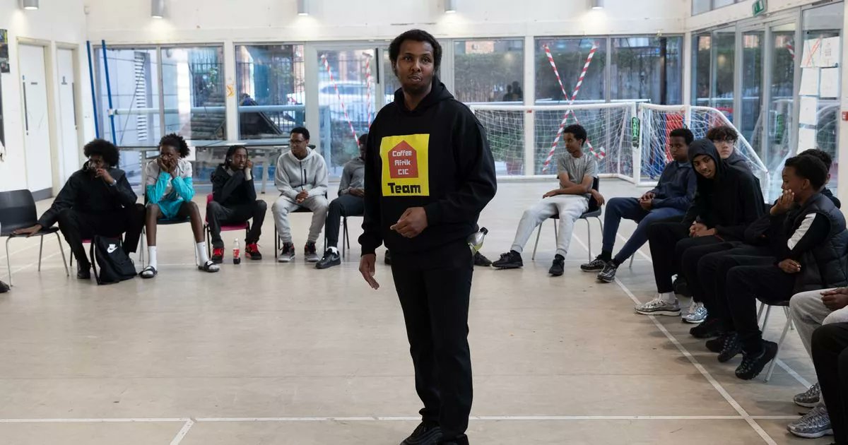 FdnFutureLondon's tweet card. A staggering 98.8% of respondents to a survey of Black and Asian boys in Tower Hamlets said they have experienced emotional, physical or verbal violence