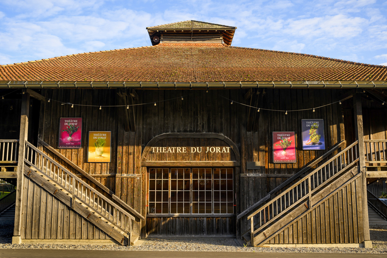 swissinfo_en's tweet card. The Théâtre du Jorat has an identity that is unique in Switzerland. A look at its extraordinary history.