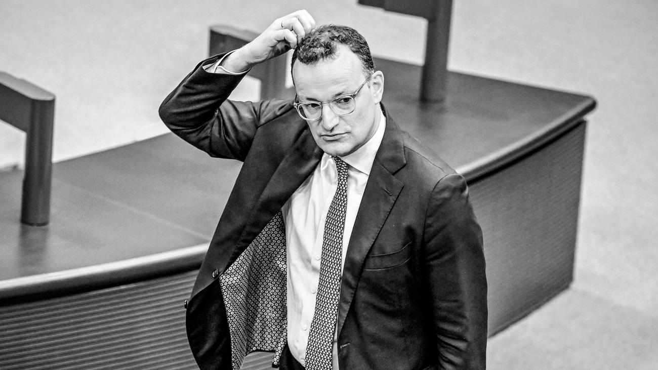 berndulrich's tweet card. Nach dem Richterdesaster wird deutlich: Das größte Problem von Friedrich Merz ist die Kulturkampflust seines Fraktionschefs Jens Spahn.