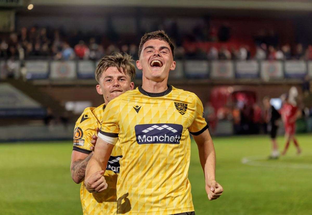 craigtuckerKM's tweet card. Maidstone defender Ben Brookes finally experienced that winning feeling in a play-off match - and earned himself a new nickname.
